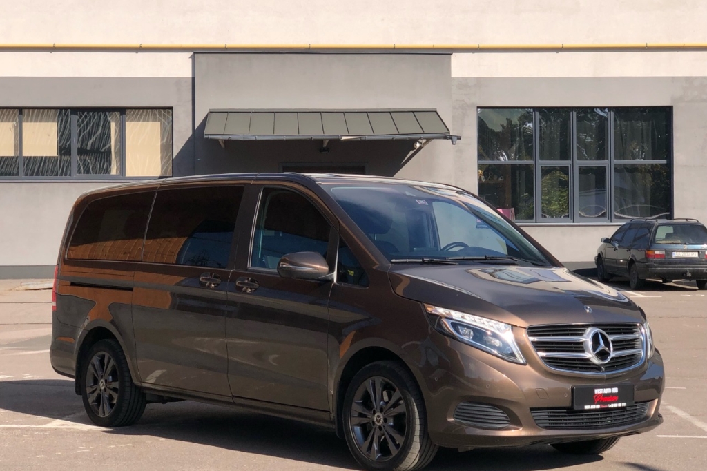 Mercedes-Benz V 220 4MATIC long 2018 photo 3