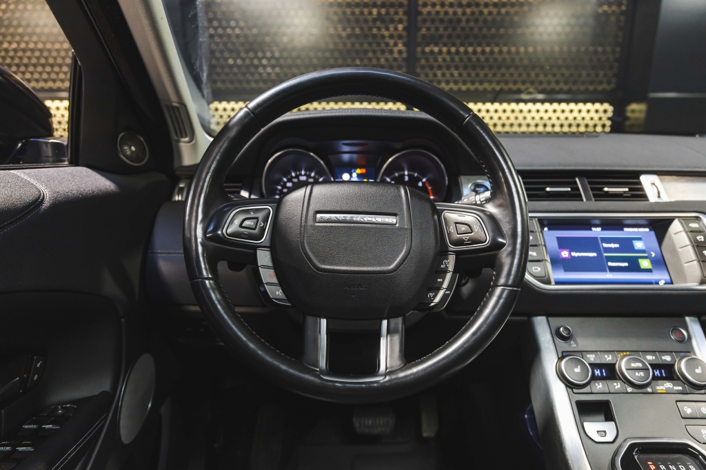 Land Rover Range Rover Evoque 2017 photo 21