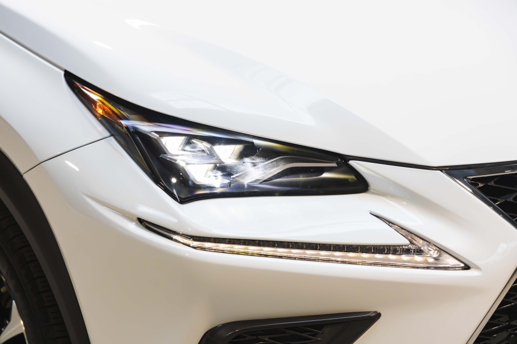 Lexus NX 300 F Sport 2018 photo 5