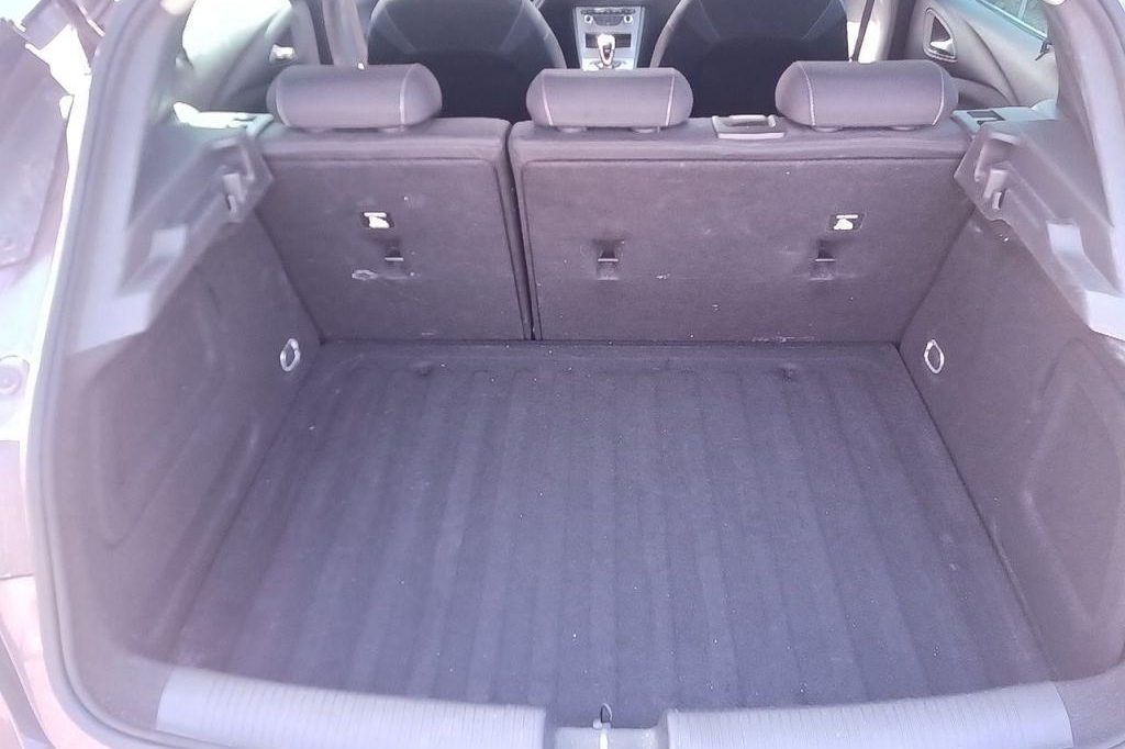 Opel Astra 2019 фото 44