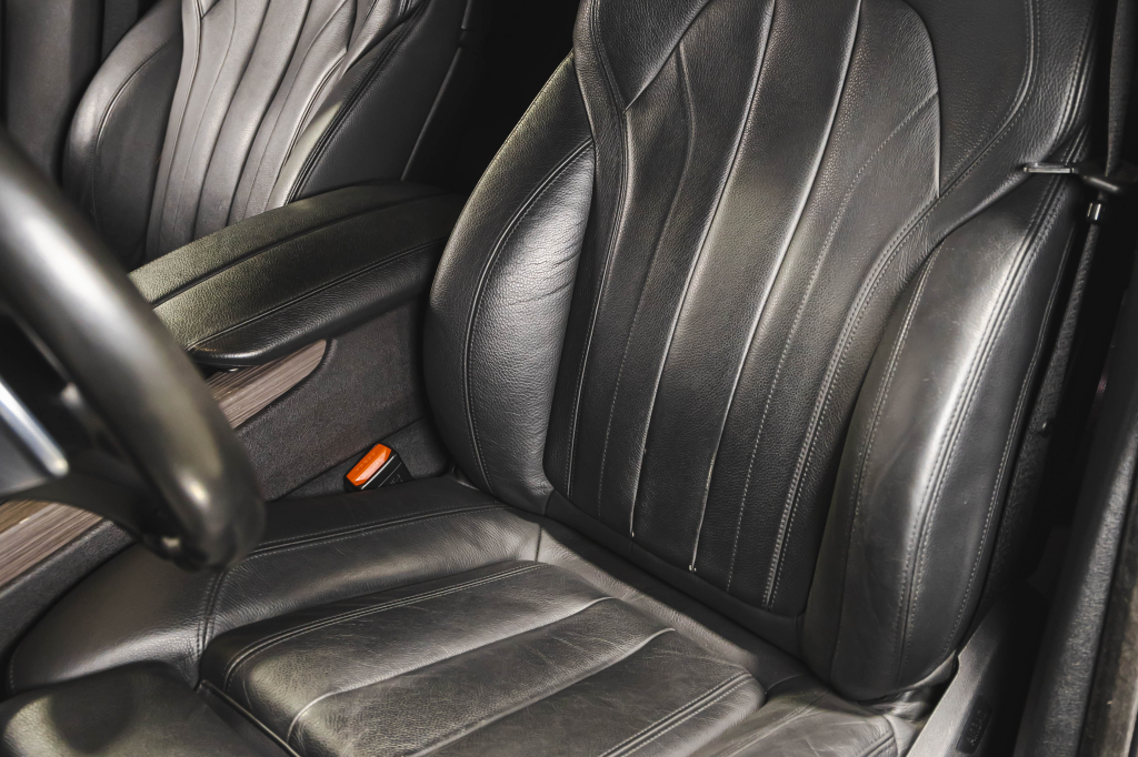 BMW X5 2015 фото 24