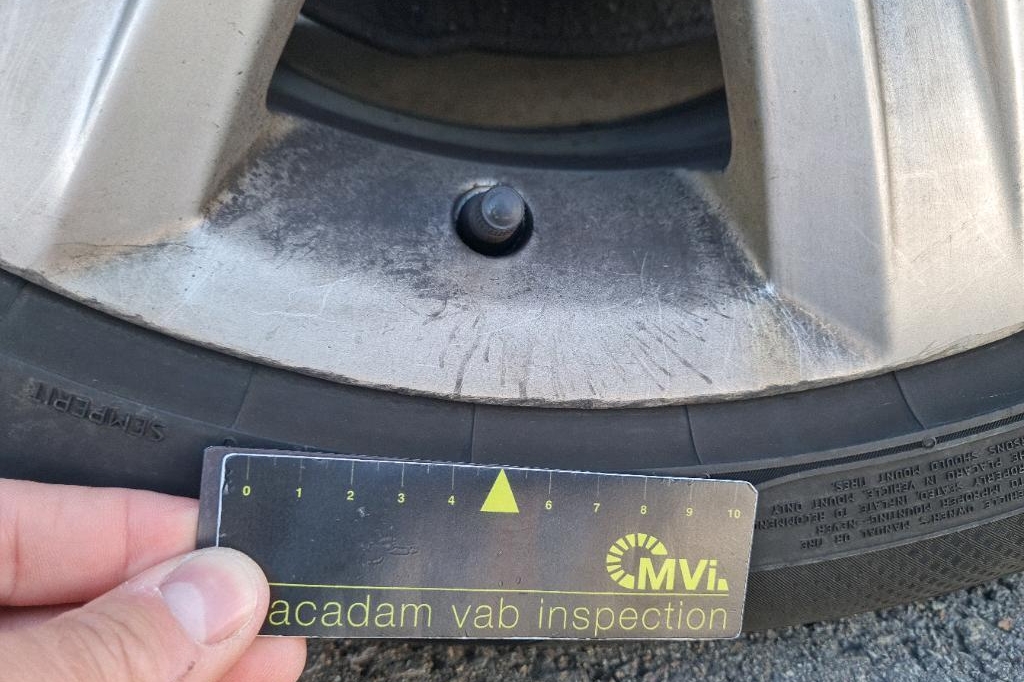 Volvo V90 2018 фото 16