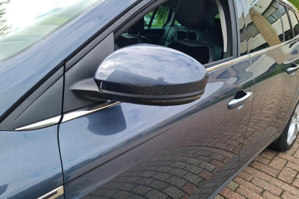 Renault Megane Grandtour 2017 photo 59