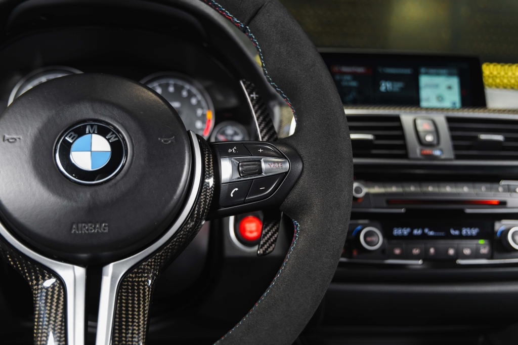 BMW M4 2015 фото BMW M4 2015 фото 35