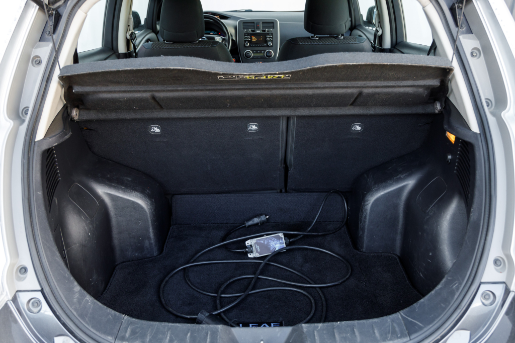 Nissan Leaf S 2013 фото 14