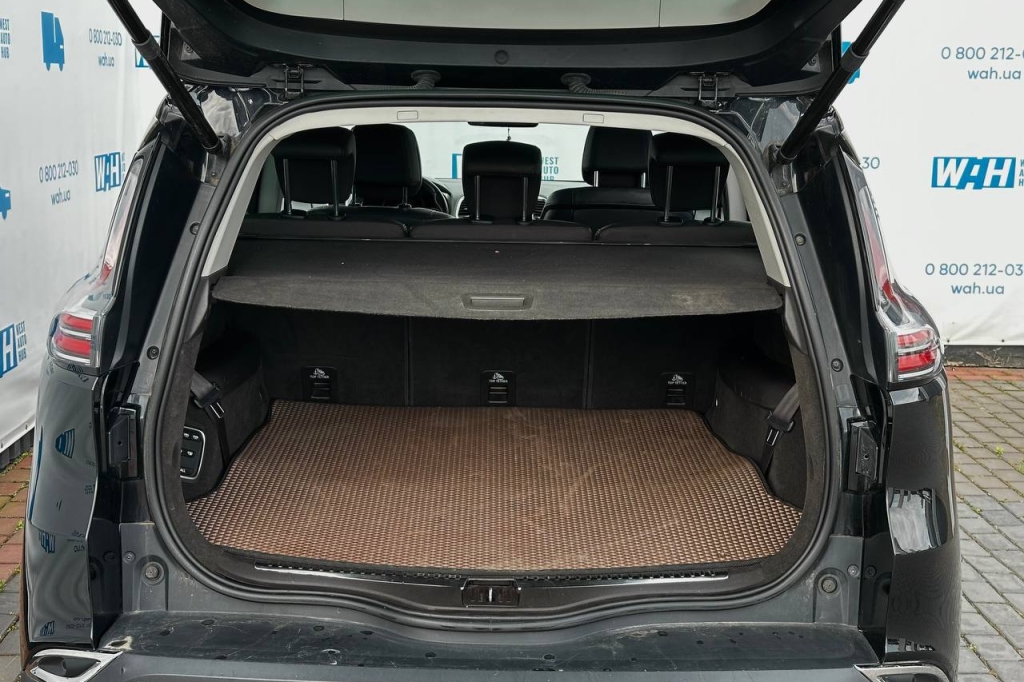 Renault Espace 2015 фото Renault Espace 2015 фото 24