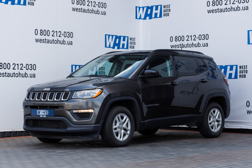 Jeep Compass 2018 фото 13