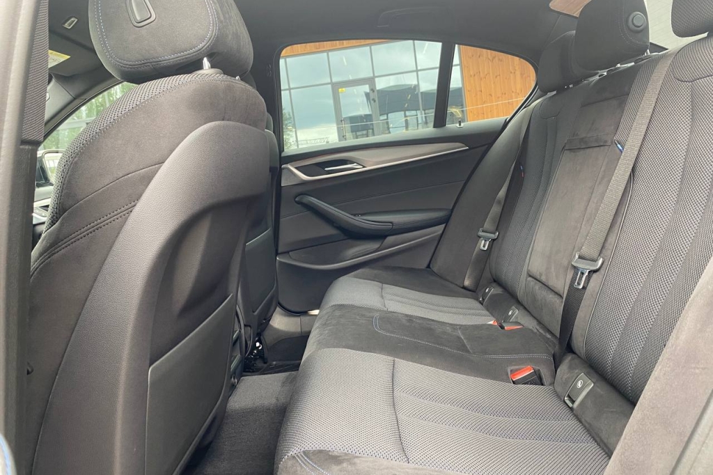 BMW 540 xDrive awt 2017 фото 14