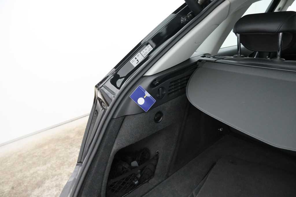 Audi Q3 2017 фото 15