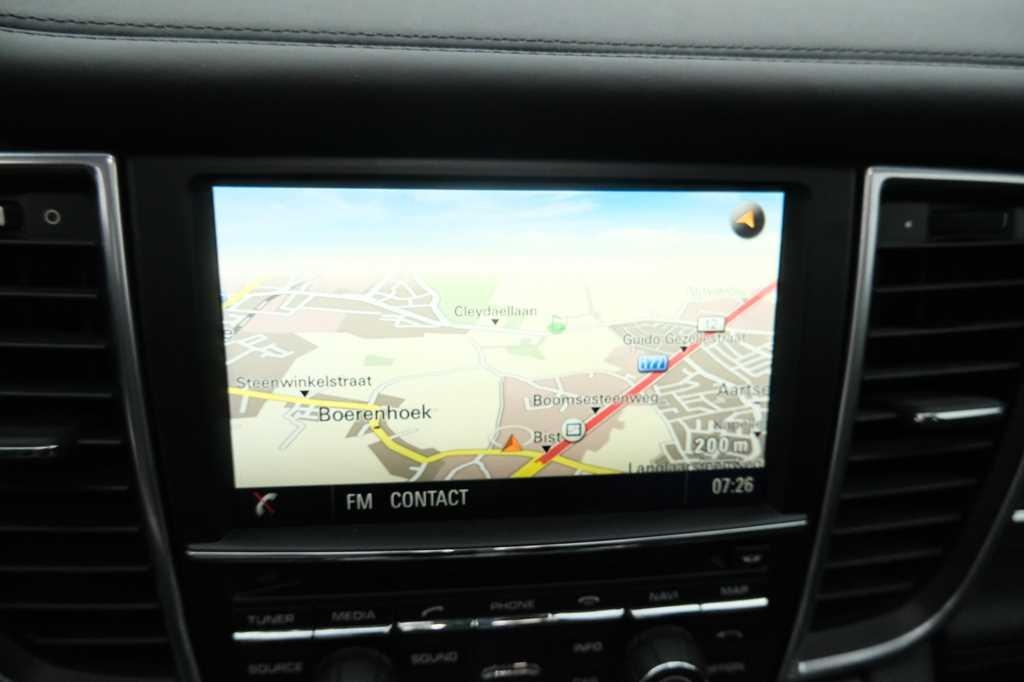 Porsche Panamera 2016 photo 8