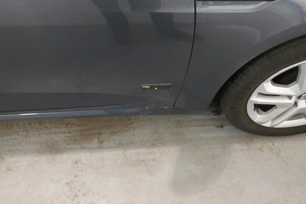 Renault Megane 2018 фото 25