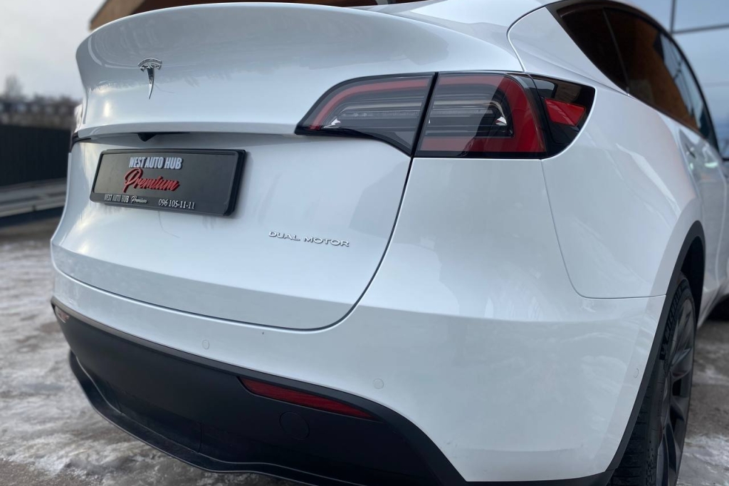 Tesla Model Y Long Range 2022 фото 6