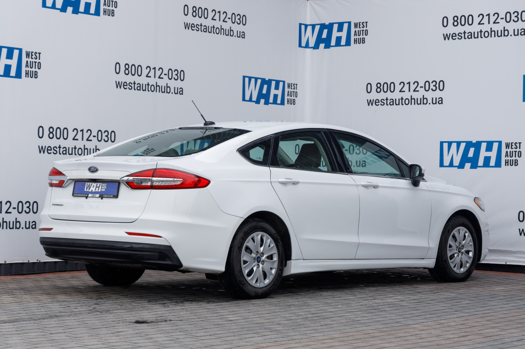 Ford Fusion S 2019 фото 5