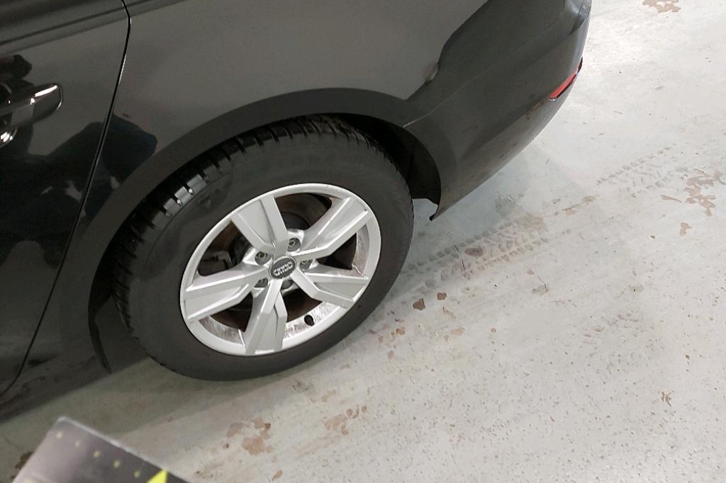 Audi A4 2017 photo 12