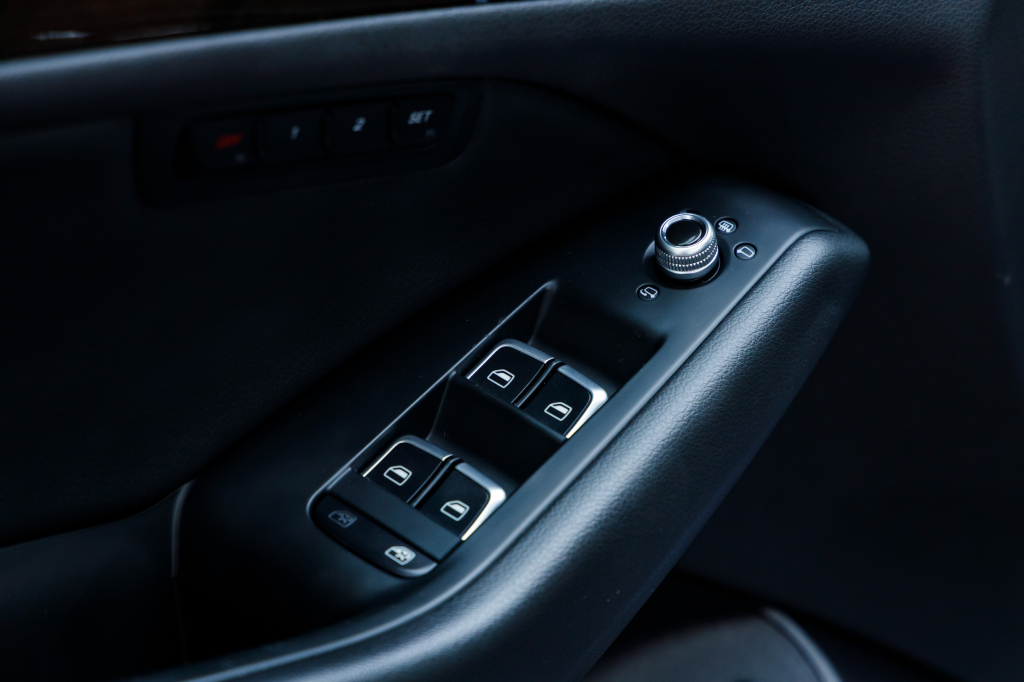 Audi Q5 Premium Plus  2012 фото 38