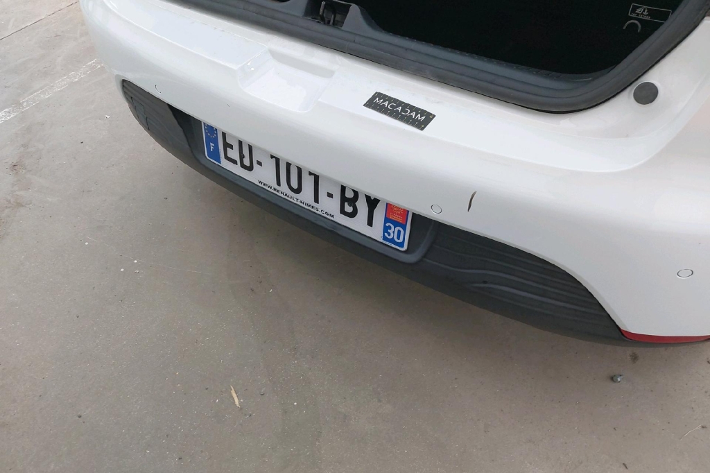 Renault Clio 2016 photo 21