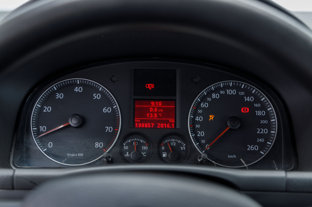 Volkswagen Touran MPI 2003 фото 13