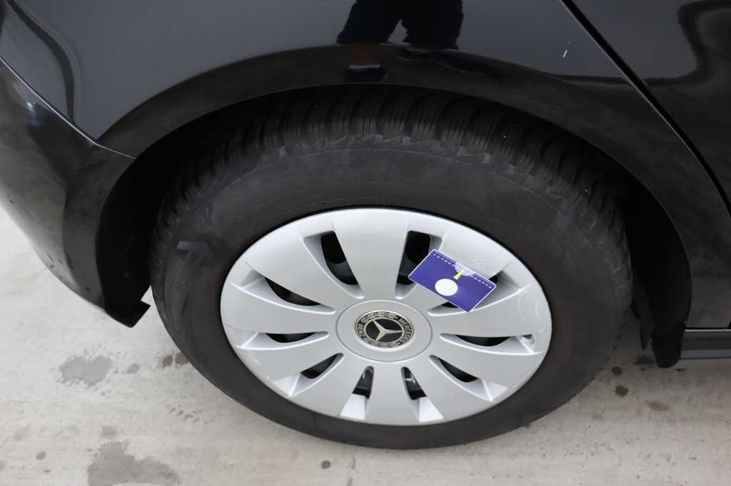 Mercedes-Benz A-Klasse 2017 photo 38