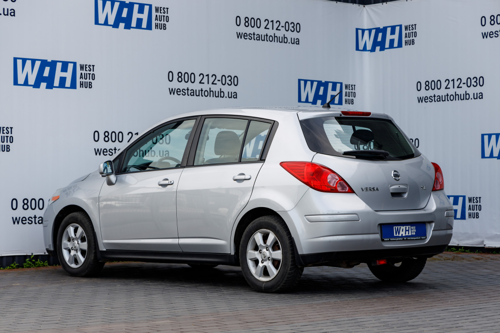 Nissan Versa 2008 фото 5