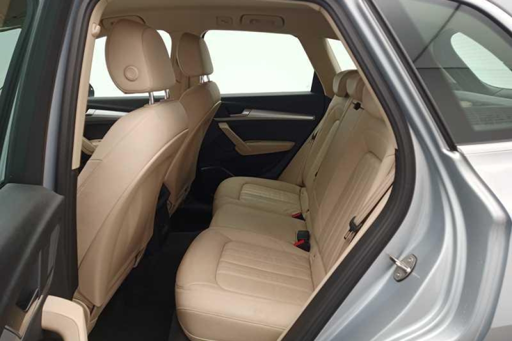 Audi Q5 2018 фото 2