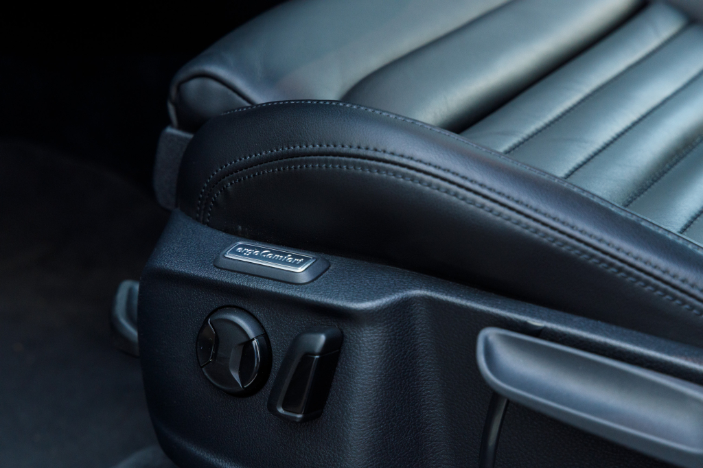 Volkswagen Passat B8 Highline 4Motion 2016 photo 23