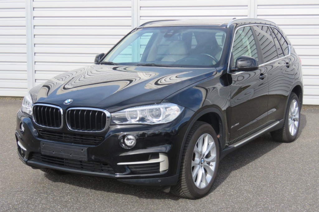 BMW X5 2017 фото 11