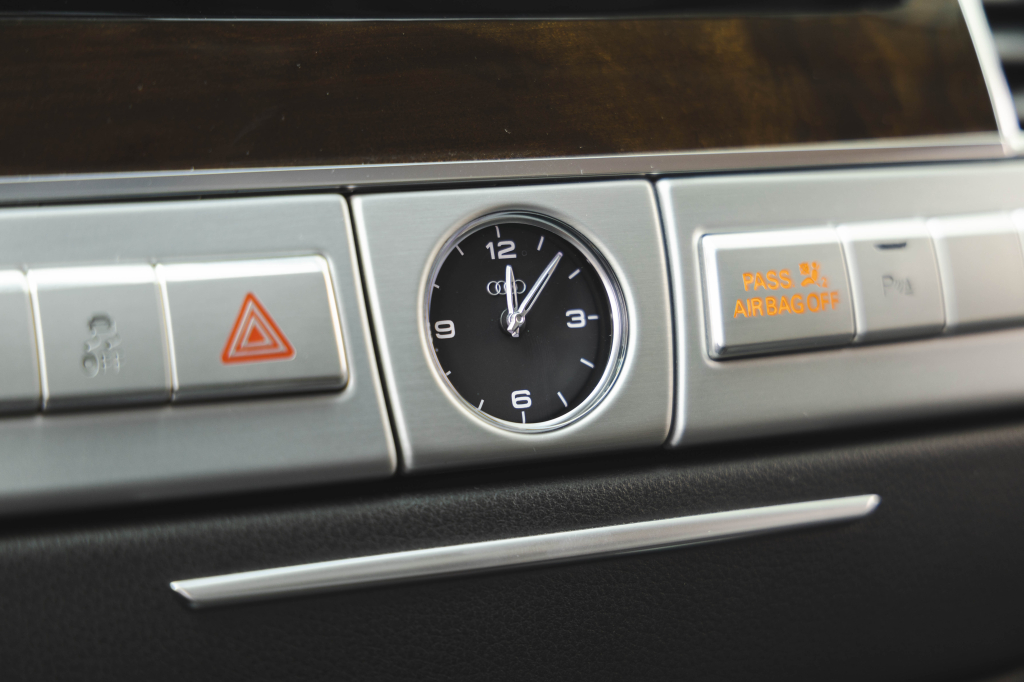 Audi A8 2015 photo 29