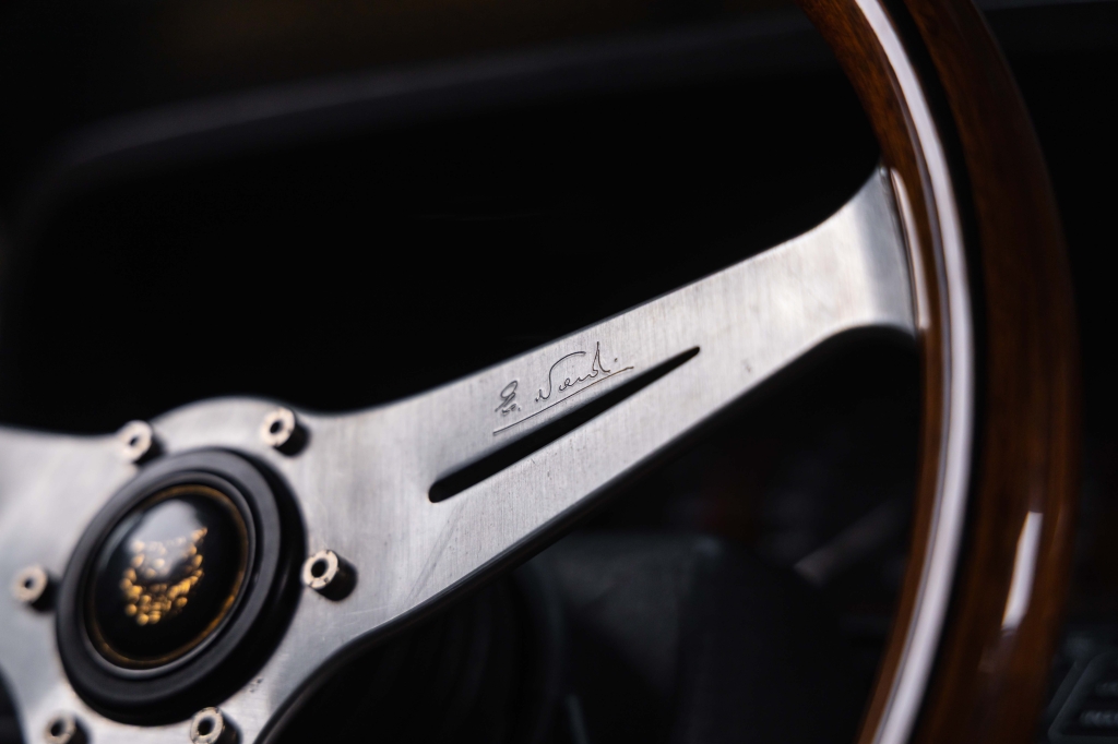 Jaguar XJ 1993 фото Jaguar XJ 1993 фото 33