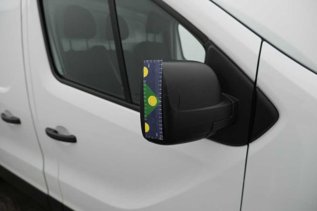 Renault Trafic 2016 photo 31