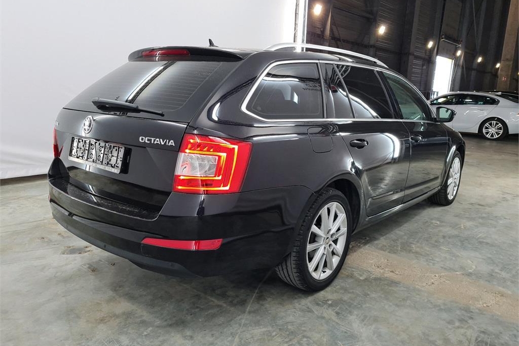 Skoda Octavia Combi 2017 photo 4