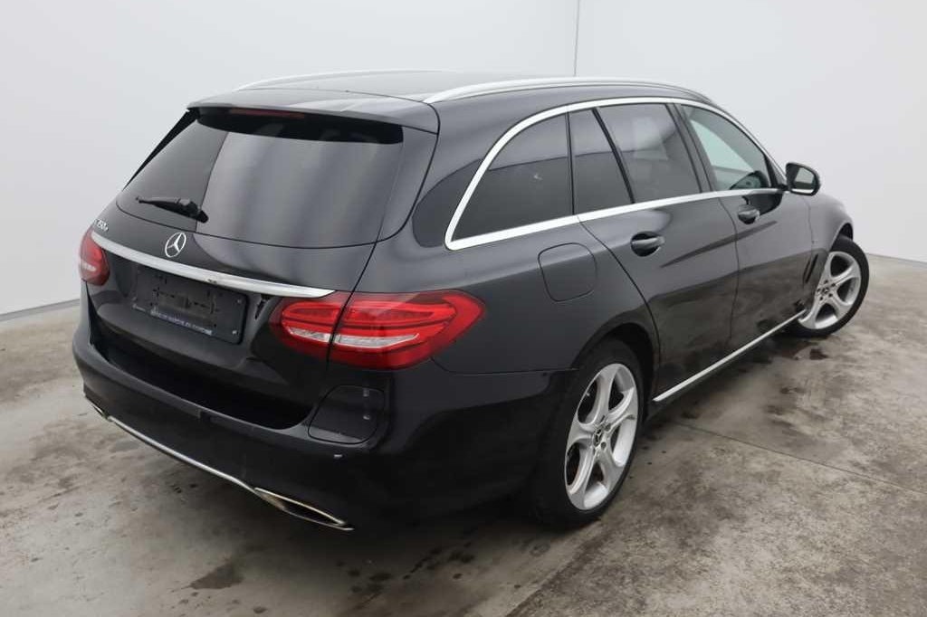 Mercedes-Benz C-Klasse 2017 photo 2