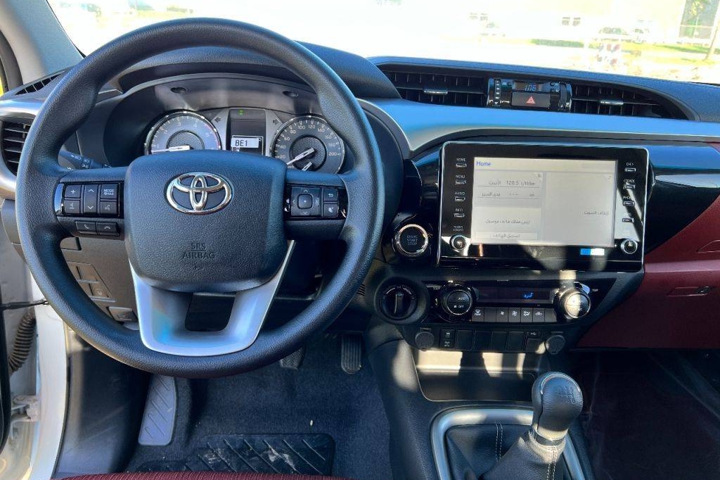 Toyota Hilux GLX SR5 4X4 2.4D 2023 фото Toyota Hilux GLX SR5 4X4 2.4D 2023 фото 7