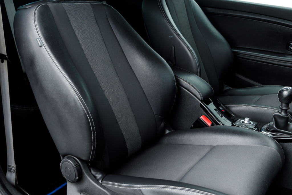 Renault Megane BOSE 2012 фото 26