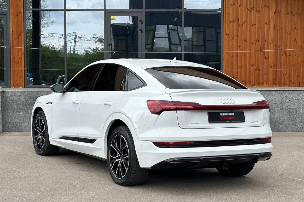Audi e-tron Sportback 55 95kWh 2021 photo 3