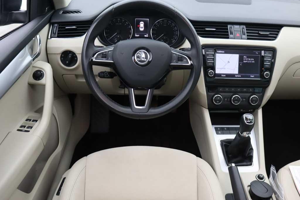 Skoda Octavia 2016 фото 1