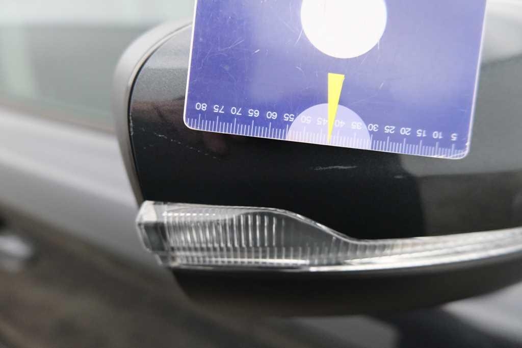 Volvo XC60 2018 фото 18