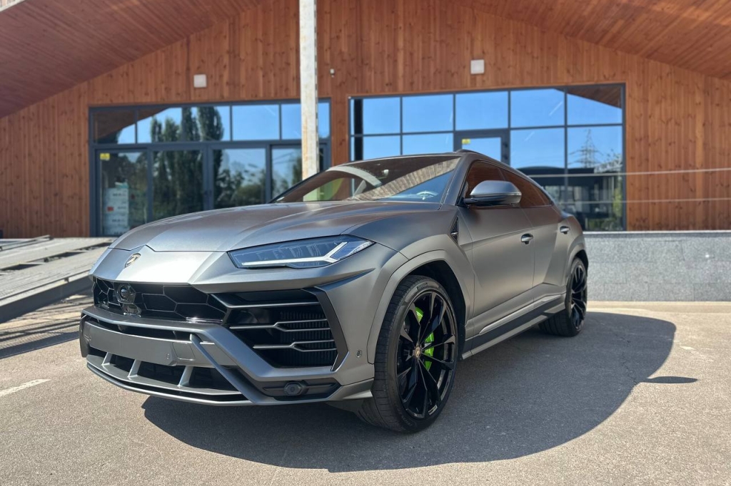 Lamborghini Urus 2019 фото Lamborghini Urus 2019 фото 3