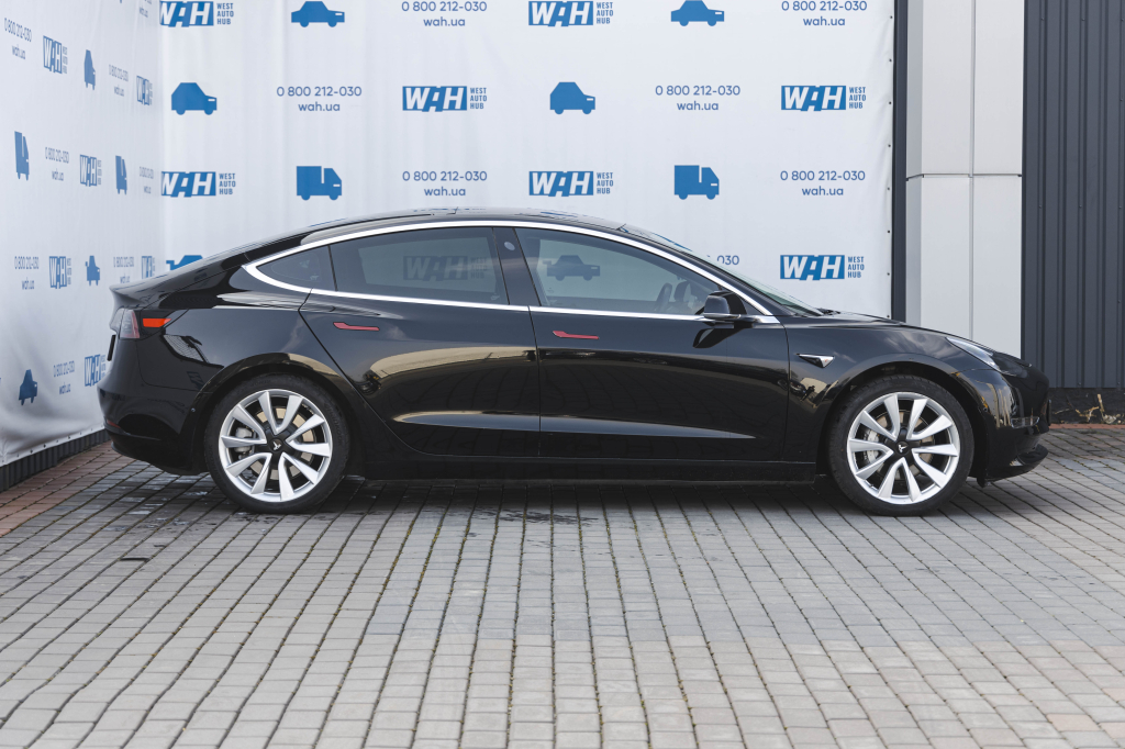 Tesla Model 3 2018 фото 6