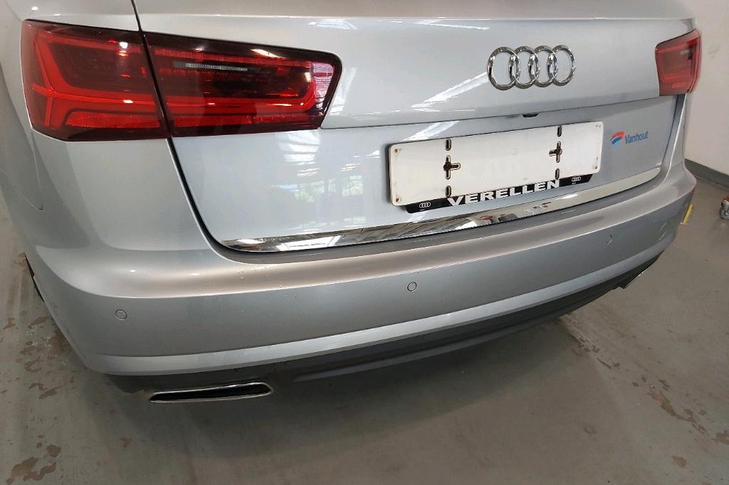 Audi A6 Avant 2015 фото 20