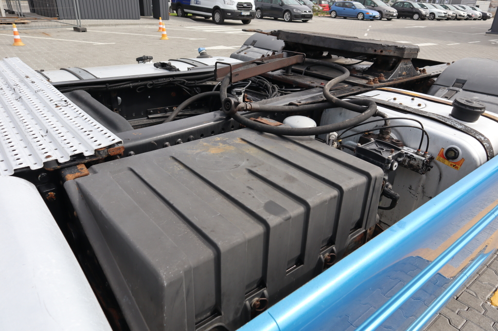 MAN TGS 18.360 2009 фото 6