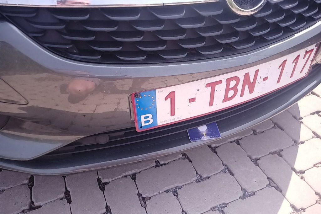 Opel Astra 2017 фото 25