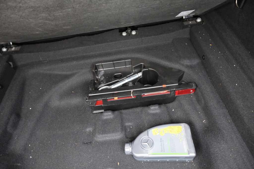 Mercedes-Benz CLA 2018 photo 13