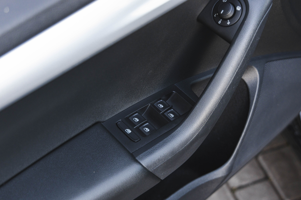 Skoda Octavia 2018 фото 17