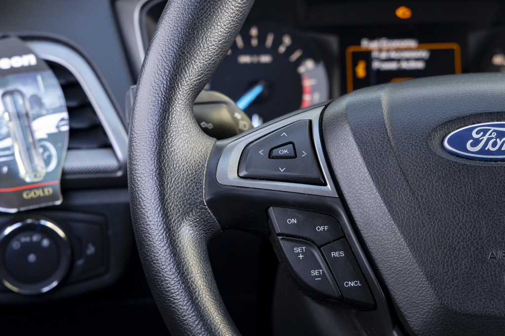 Ford Fusion 2017 фото 39