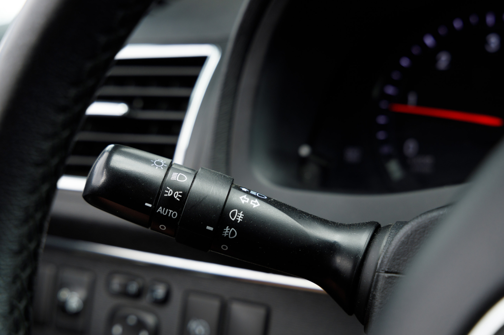 Toyota Avensis 2014 фото 29