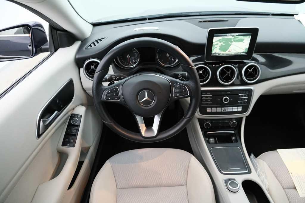 Mercedes-Benz CLA-Klasse 2018 photo 2