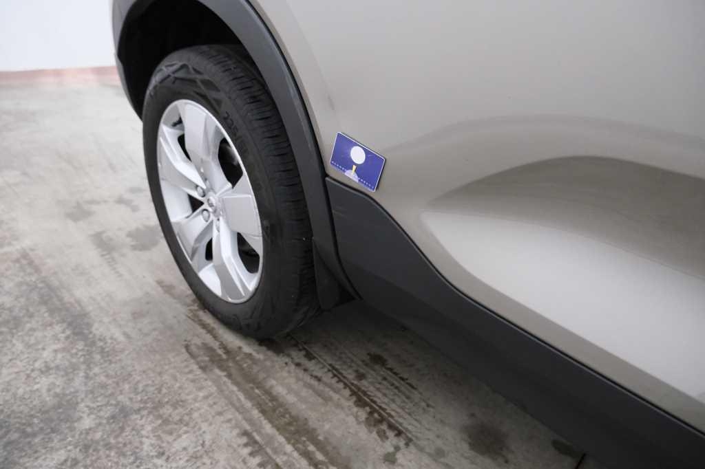 Volvo XC40 2020 фото 8