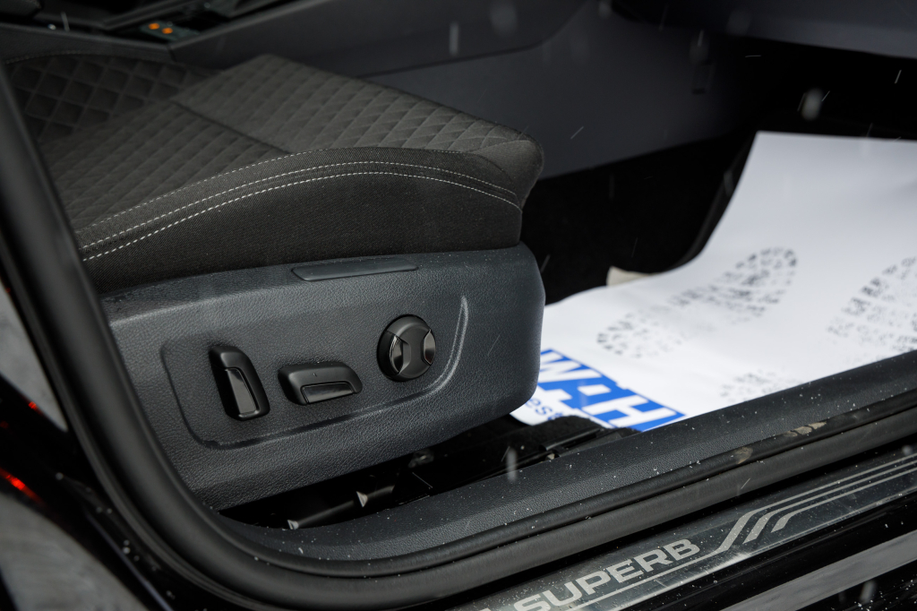 Skoda Superb фото 28