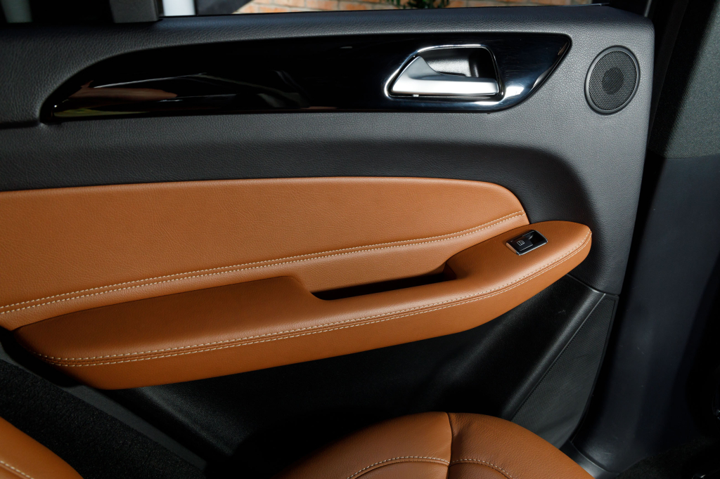 Mercedes-Benz GLE 250 ML250 CDI BlueTEC 2017 photo 14