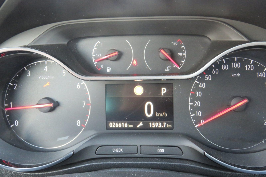 Opel Crossland X 2020 photo 3